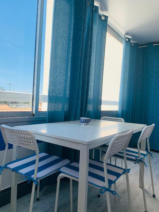 Le Corsaire Apartment Sete Bagian luar foto