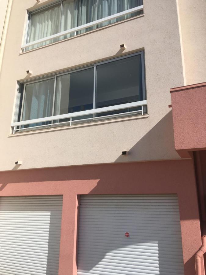 Le Corsaire Apartment Sete Bagian luar foto